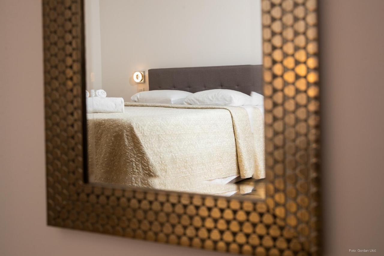 Apartments And Rooms Luan روفينج المظهر الخارجي الصورة