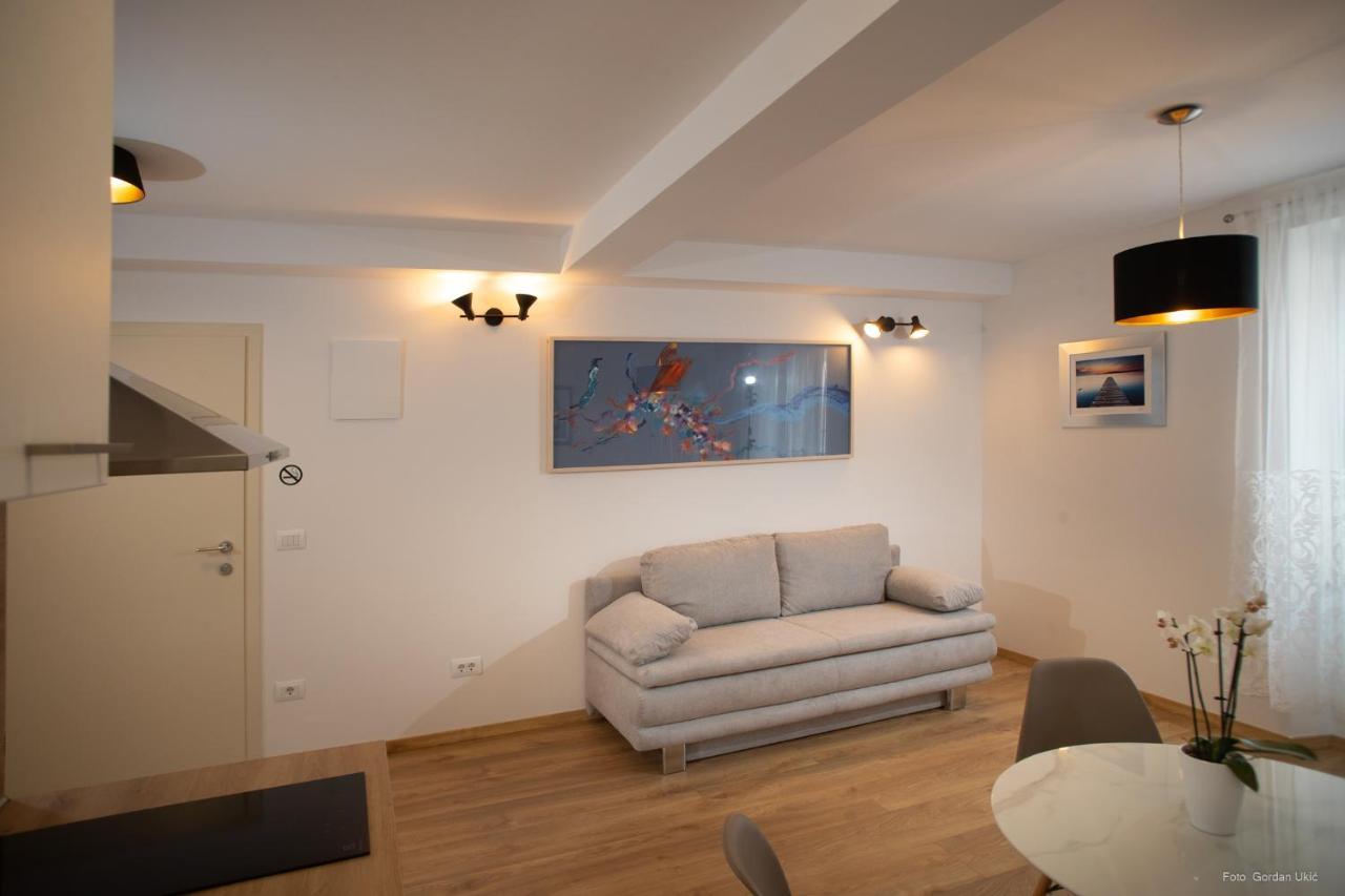 Apartments And Rooms Luan روفينج المظهر الخارجي الصورة