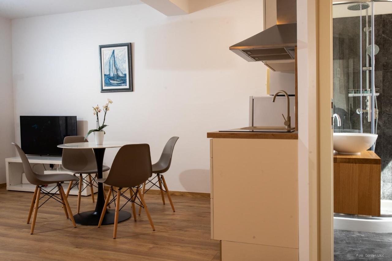 Apartments And Rooms Luan روفينج المظهر الخارجي الصورة